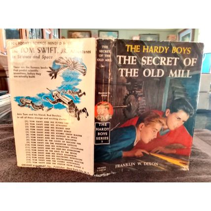 Old Vintage Childrens Book The Secret Of The Old Mill W/Dustjacket 1927