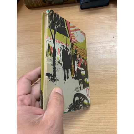 1946 CHARLES LASCELLES "MADAME BENOIT'S SECRET" FICTION HARDBACK BOOK (P3)