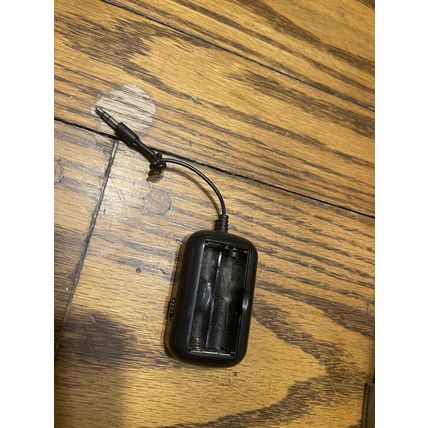 Scosche Wireless FM Transmitter Aux Port IKQFMT4 Electronic Vintage w/cord