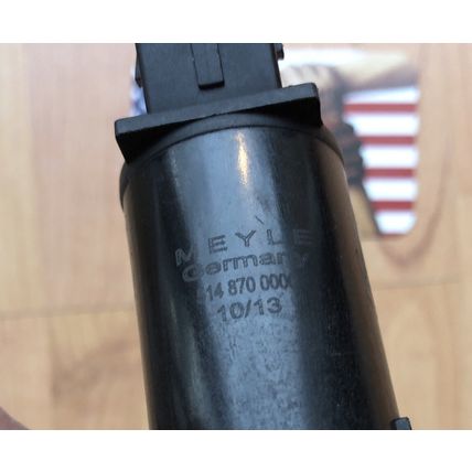 Volvo XC90 S80 S60 V70 XC XC70 C70 S70 S40 V40 Meyle Windshield Washer Pump