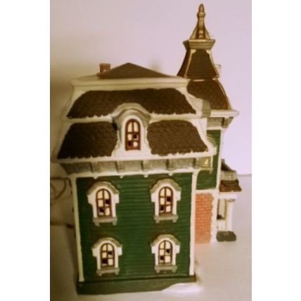 Vint 90s Christmas Village 3 Story Christmas House Hand Painted Lighted CVH 100