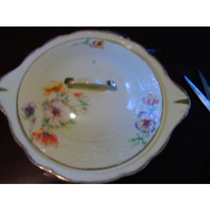 J. & G. Meakin Sunshine covered serving bowl Reg.#561073 SOL391413