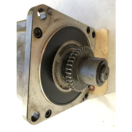 SANYO DENKI P60B13150HCX23 SERVO MOTOR, 2.1 KW, 3000 RPM (Connect damaged),TG