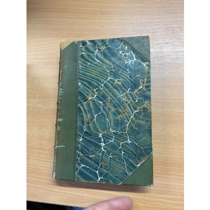 1892 CHARLES DICKENS "OLIVER TWIST" ILLUSTRATED FICTION ANTIQUE BOOK (P4)