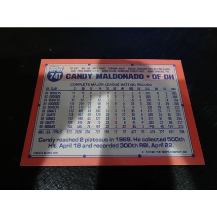 1991 Topps Traded Card # 074T Candy Maldonado Near Mint (7) Milwaukee Brewers