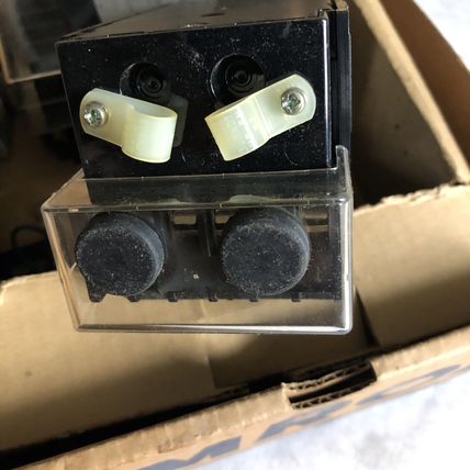 OMRON OA-10L-30 & OA-10D-30 PHOTOELECTRIC 110/220VAC,0A-10L-30,0A-10D-30,BB