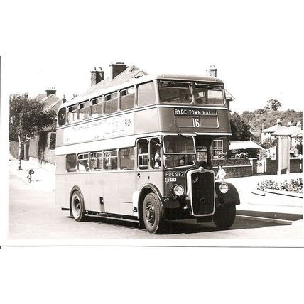 Black & White Photograph of Southern Vectis Omnibus Co. Ltd - FDL 987