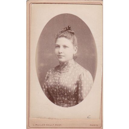 VICT. CDV PHOTO -ATTRACTIVE LADY/HAIR STYLE BY L. MULLER-RAULT, PARIS