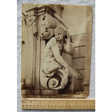 c1910 illustration No. 321 Napoli. Dettaglio Fontana del Gigante
