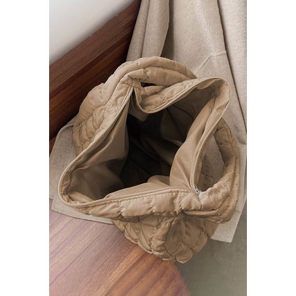 Light French Beige Quilted Zipper Large Shoulder Bag