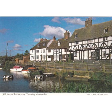 Millbank on the River Avon Tewkesbury Gloucestershire Postcard unused VGC