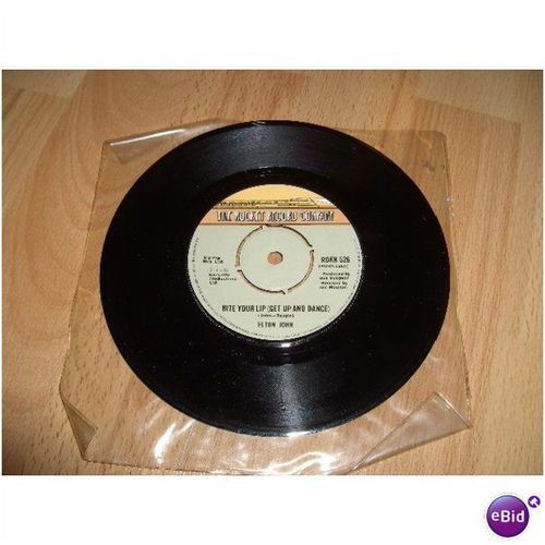 elton john, bite your lip / kiki dee , chicago. 1977 7". rokn 526