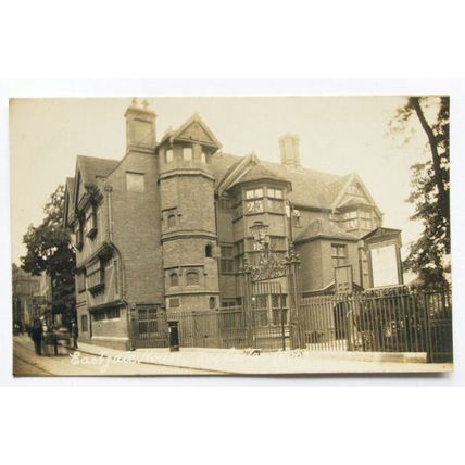 vintage postcard Eastgate House, Rochester