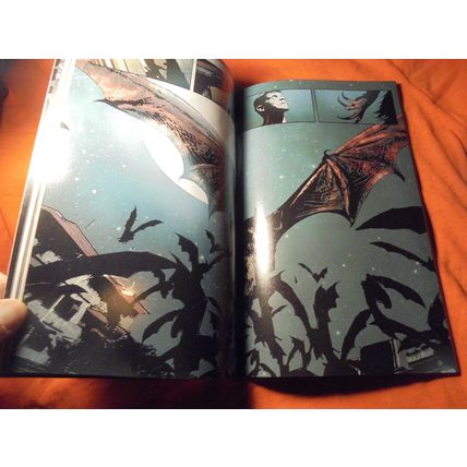 I, VAMPIRE Vol. 1 Tainted Love TPB! NM/M! Batman! Constantine! 2012! 15.00!!
