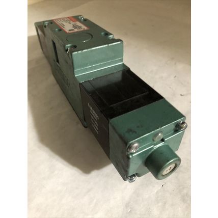 NEW OLD NUMATICS PNEUMATIC SOLENOID VALVE 150 PSIG,A12SS400K 120/50, 228-690B,BQ