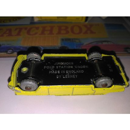 Matchbox - No31 Ford Stationwagon - Copy/Replica box