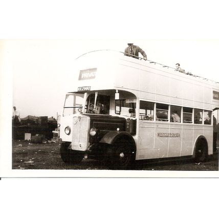 Black & White Photo of Westcliff-on-Sea Motor Services Ltd - HX 2980 ex Dmnstr.