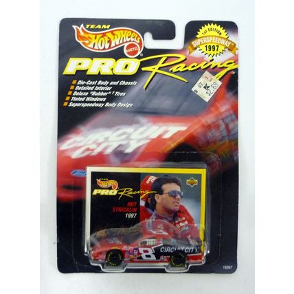 Hot Whees Hut Stricklin #8 Pro Racing Ford Thunderbird Red Die-Cast Car 1997