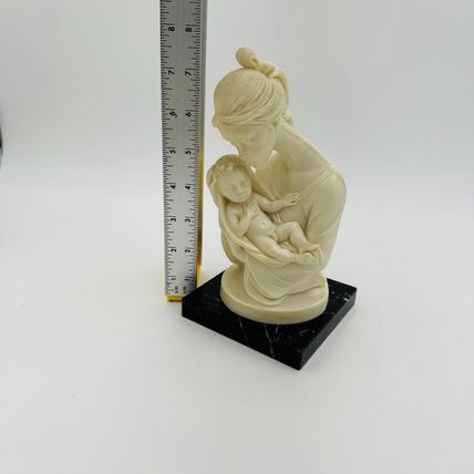 A. Santini Mother & Child Alabaster Sculpture Classic Figurine 7.5” Italy Vtg
