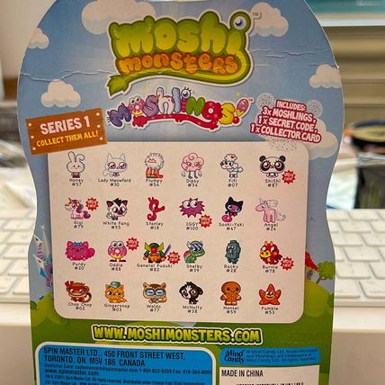Spin Master 2011 Moshi Monsters Series 1 Stanley & Chop Chop + 1 Mystery Figure