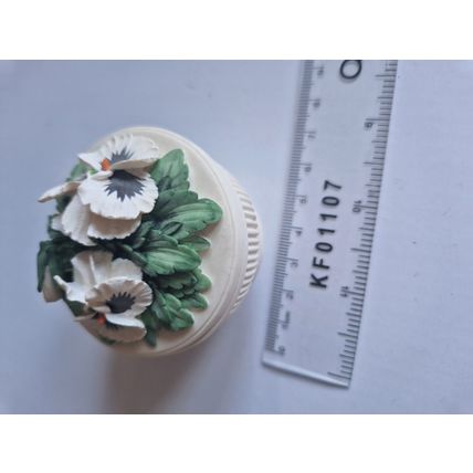 VINTAGE PANSY SOAPSTONE TRINCKET BOX 5.5CM
