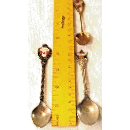 Canada Niagara Falls Toronto Maple Leaf Silver Gold Plate Souvenir Spoon Lot