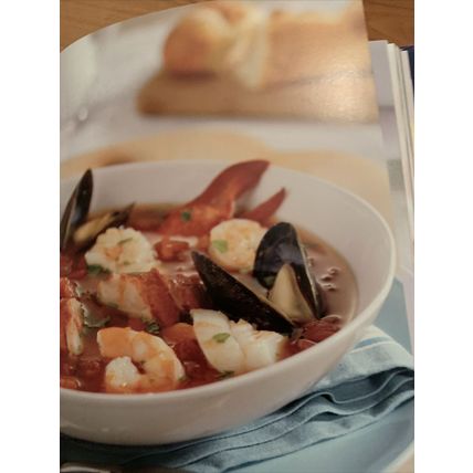 Crock Pot All American: 100+ Comfort Foods Enjoyed Recipes Book