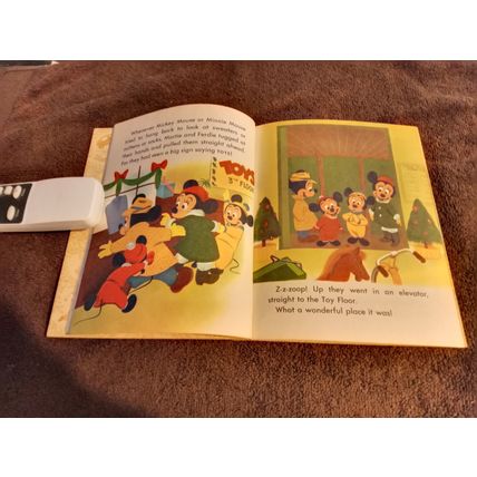 Little Golden Book Mickey Mouse Goes Christmas Shoping By Annie Bedford (G) 1953