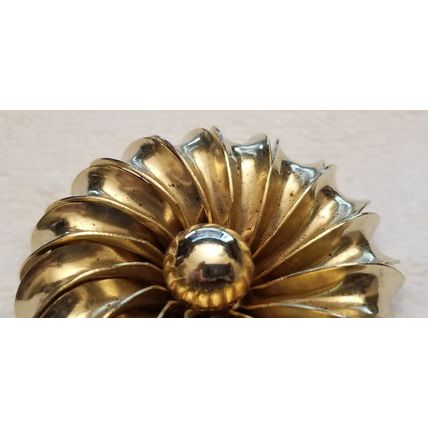 Vintage Gold Tone Brooch