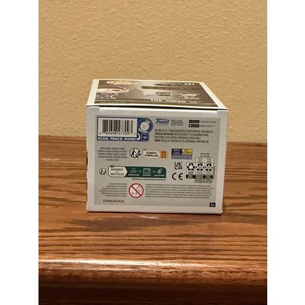 Funko Pop! Heroes: Batman 1989 - The Joker #337 Chase Figure (Box & Protector)