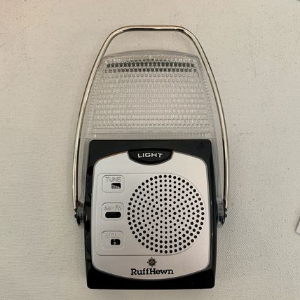 LED Lantern Radio AM/FM W Flashlight Chrome Plated AAA Batteries Brand New Black