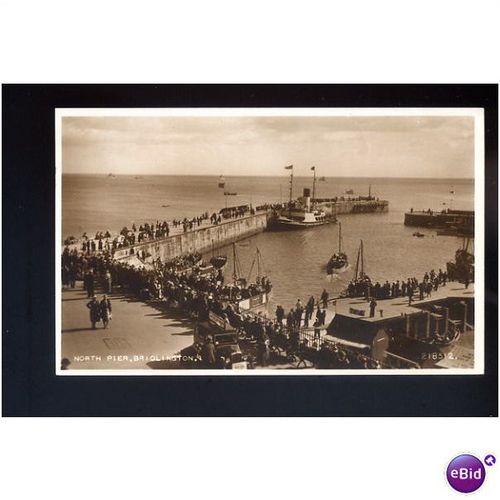 Yorkshire BRIDLINGTON North Pier Postcard by Valentine (218512)