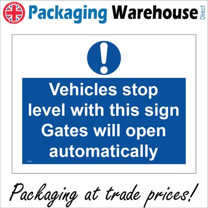 MA730 VEHICLES STOP LEVEL WITH THIS SIGN BARRIER MILITARY GOLF CLUB ESTATE PARK