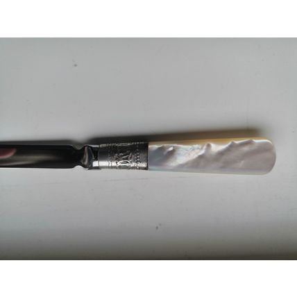 Vintage / Classic, 18cm Letter Opener - Mother of Pearl Handle + Silver Ferrule