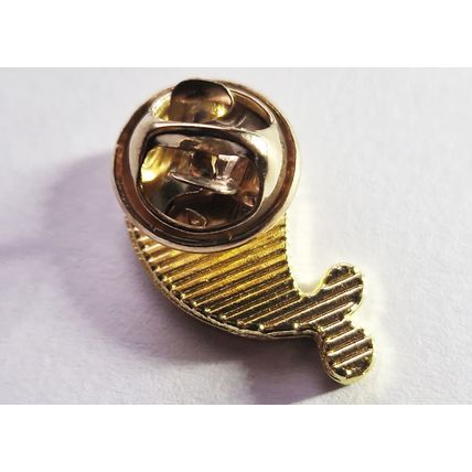 Novelty Cartoon Blue Whale metal novely lapel pin badge