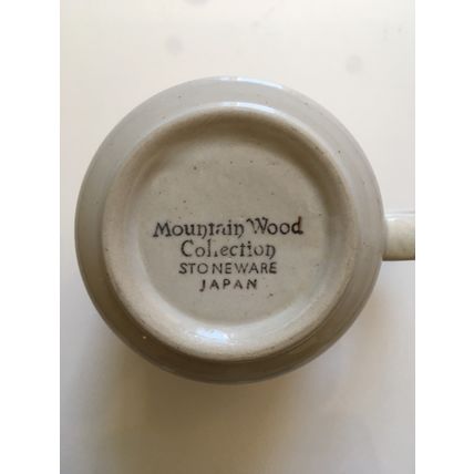 MUG MOUNTAIN WOOD COLLECTION (JAPANESE STONEWARE)