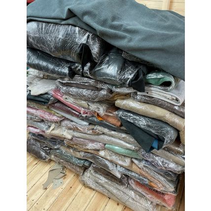 Craft Pack Leather Part Cow Hides 2000 KGS Mixed Colours, Collection only