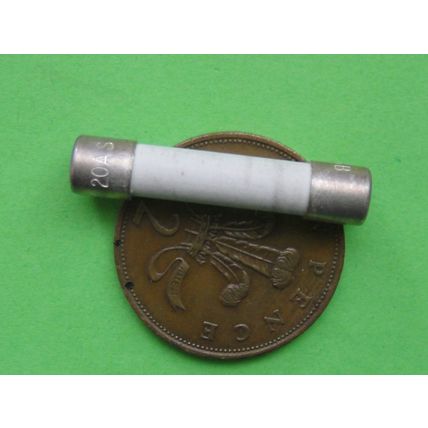 20A 32V Low Volts 1.25” 32mm Ceramic Fuses Loose Pack of 5 Silver Plate NOS