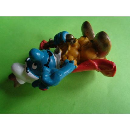 King Emperor smurf yellow colour mould