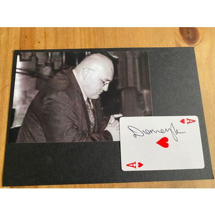Domenyk Noonan signed autograph casino card