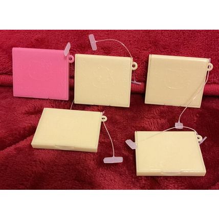 A Very Rare Lot Of 5 Sanrio New 2002 Vintage Small Trinkets