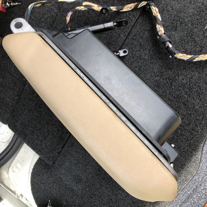Land Range Rover L322 Centre Console Front Arm Rest Lid Tan 2002 to 2006 K10082