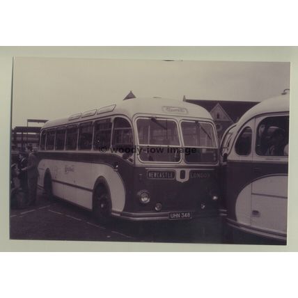 tm3693 - United Coach Bus - UHN 348 Newcastle London - photograph