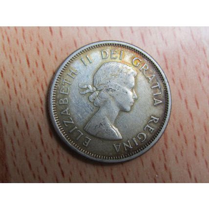 1963 Queen Elizabeth ll 25 Cents Canada Coin