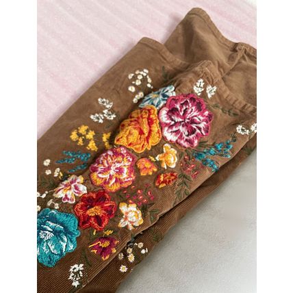 FLORAL Embroidered Flares Bell Bottom Pants Jeans MakE oFFER!