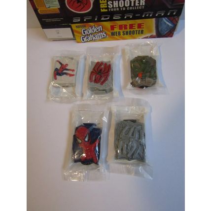 Nestle 2002 Golden Grahams SPIDERMAN Cereal Box & Set 4 +1 Web Shooters Sealed