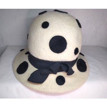 Sitlers "for fashionable hats!" Adorable White/Black Polka Dot Pattern! Fast Shp