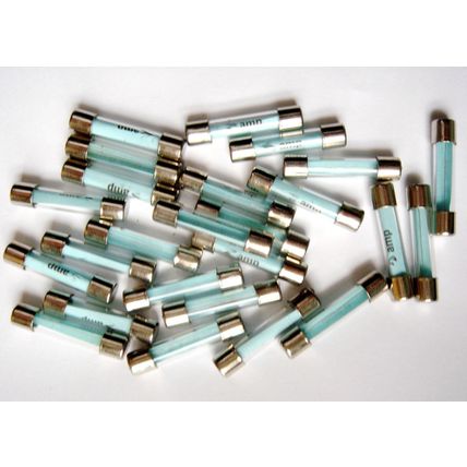 20A 12V 1.25” 32mm Quickblow Fuses, Pack of 25 New Old Stock