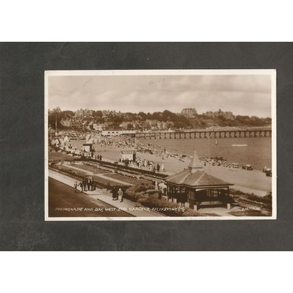 Postcard Suffolk Felixstowe Promenade Bay & West End gardens 1930s