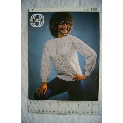 Vintage: Sirdar 6407 sweater, DK, 32-42 inch, 81-107 cm